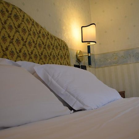 Hotel President Pomezia Esterno foto