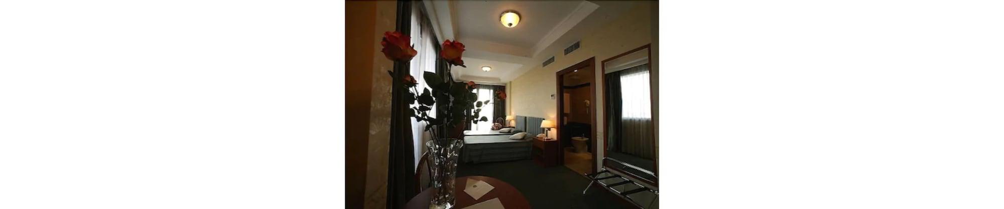 Hotel President Pomezia Esterno foto