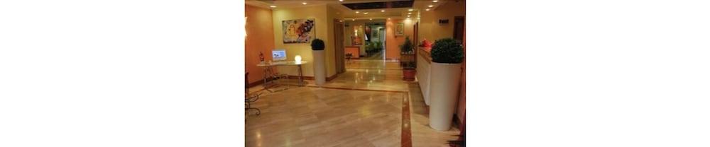 Hotel President Pomezia Esterno foto