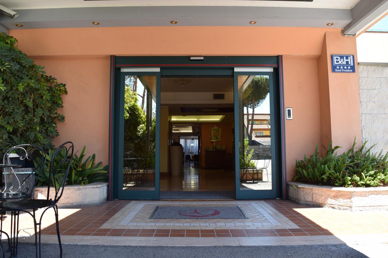 Hotel President Pomezia Esterno foto