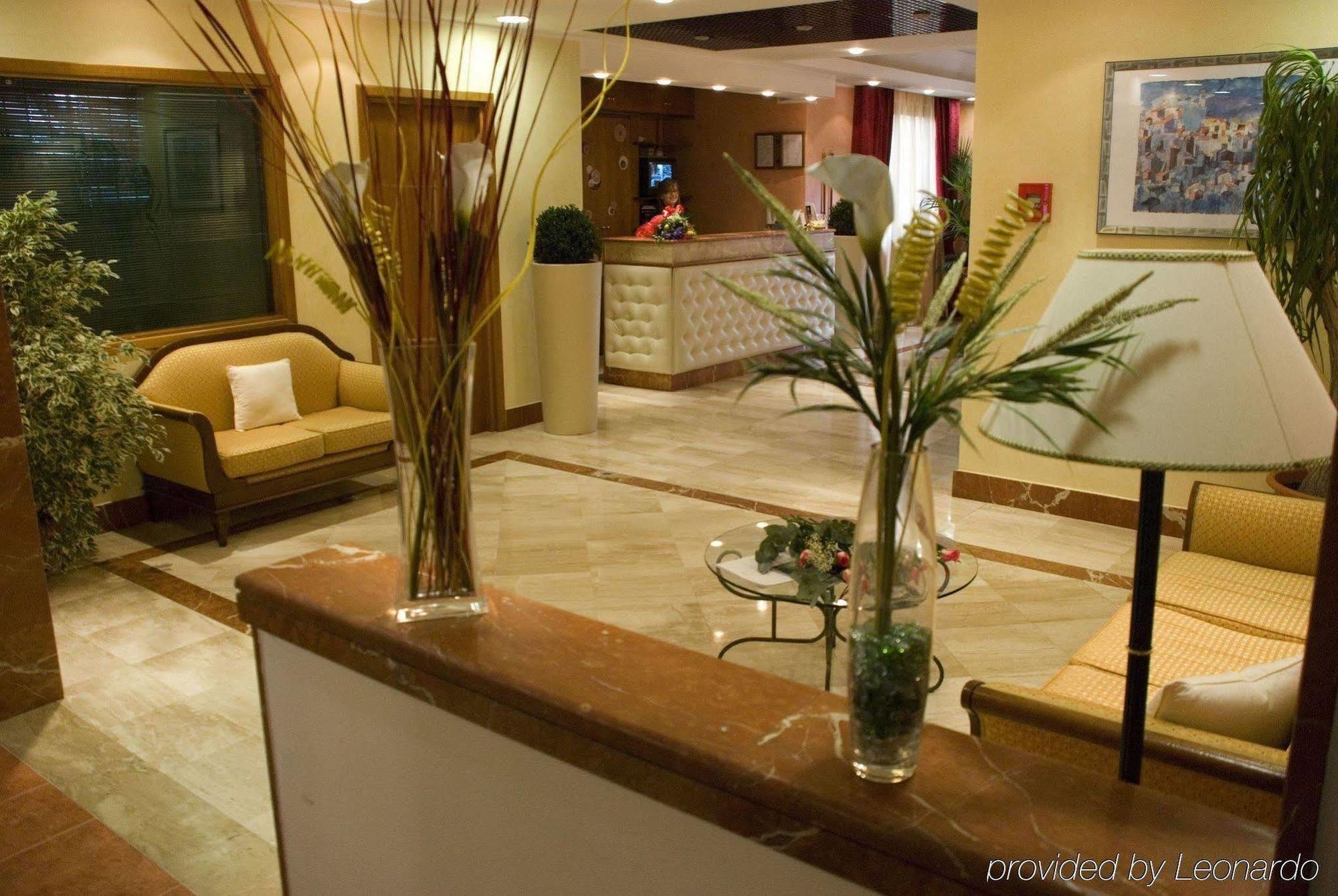 Hotel President Pomezia Esterno foto